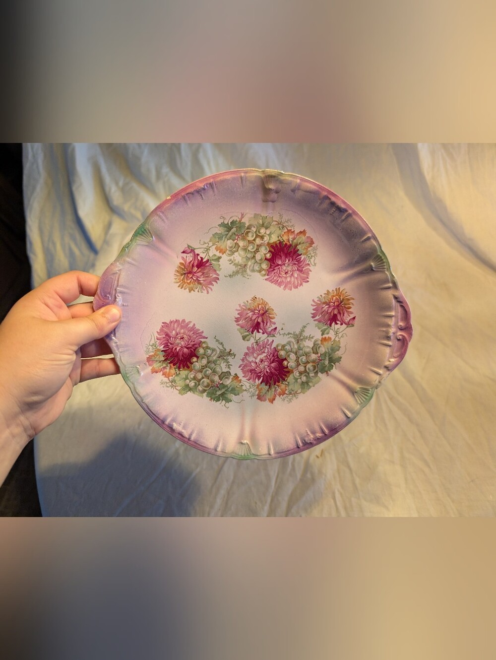 2/30$ Vintage Purple and Green Floral display Plate
